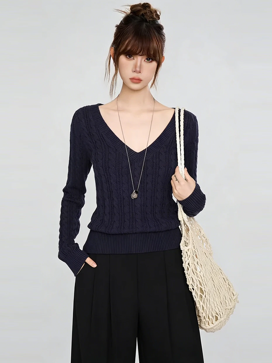 

Ladies' V-Neck Hollow out Long Sleeve Knitted Top in Lazy Style Base Color for Daily Wear Comfortable Polyester Fiber