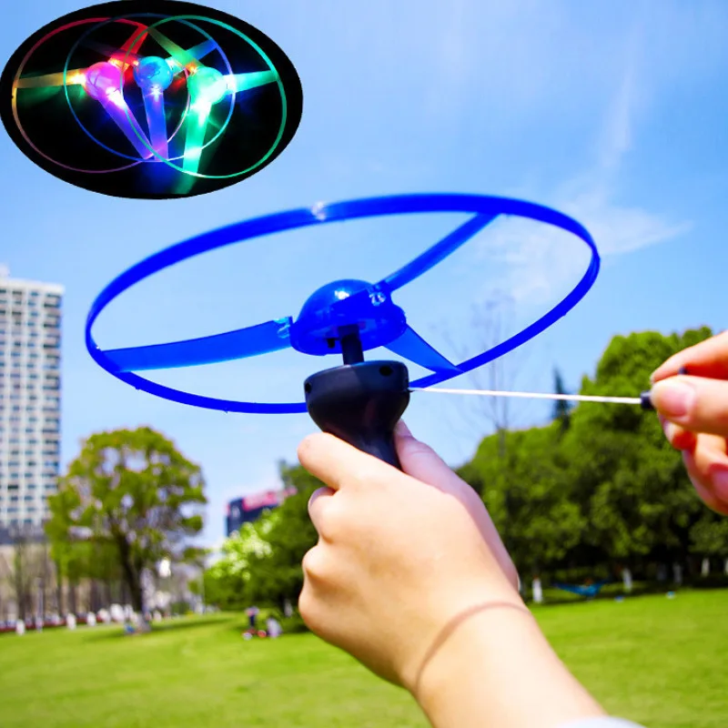 1-3pcs Creative Pull String Light Flying Saucer Toys Kids Outdoor Spinning Hand Pull Flying Saucer Game New Pull String Gyro Toy