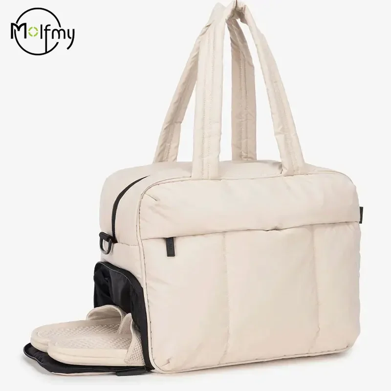 Down Duffel Large Capacity Women Shoulder Multifunctional Large Capacity Dry Wet Separation Hand Bag Travel Bags Femal