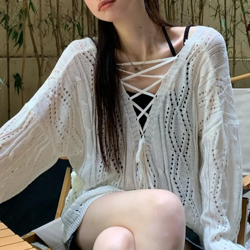 Women Hollow Out Long Sleeve Chic T-shirts V-Neck Loose Casual Beach Knit Mesh Women Y2K Tees Tops Streetwear