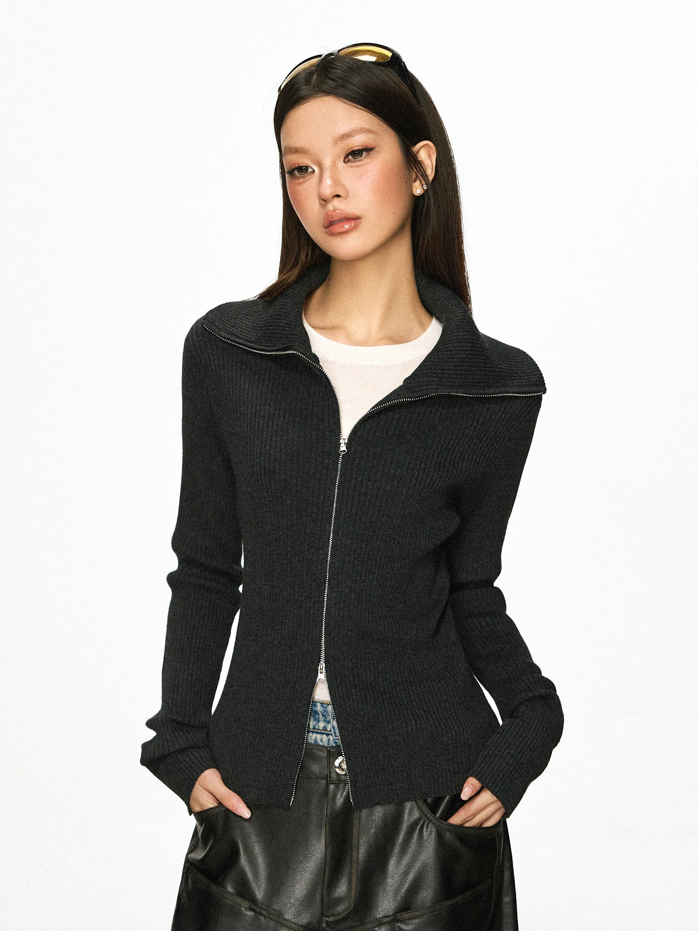 

Женский свитер-пальто в ретро-американском стиле с высоким воротником на молнии, облегающий, с длинными рукавами, вязаный, из смесового полиэстера и нейлона