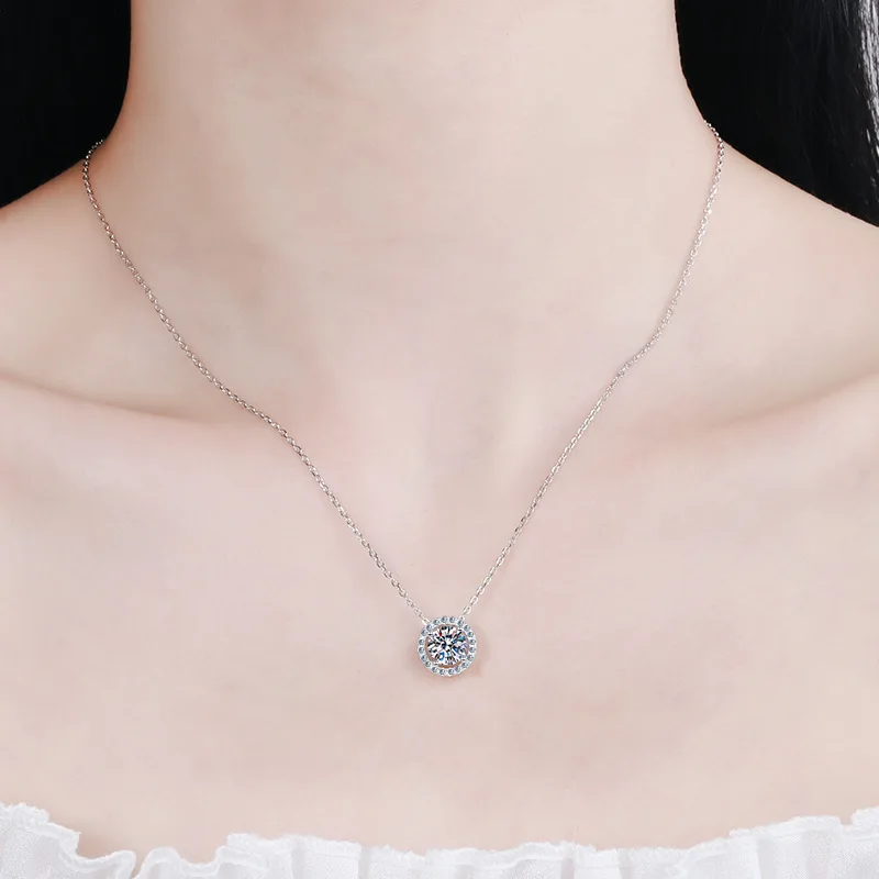 

S925 Sterling Silver Moissanite Necklace Pendant