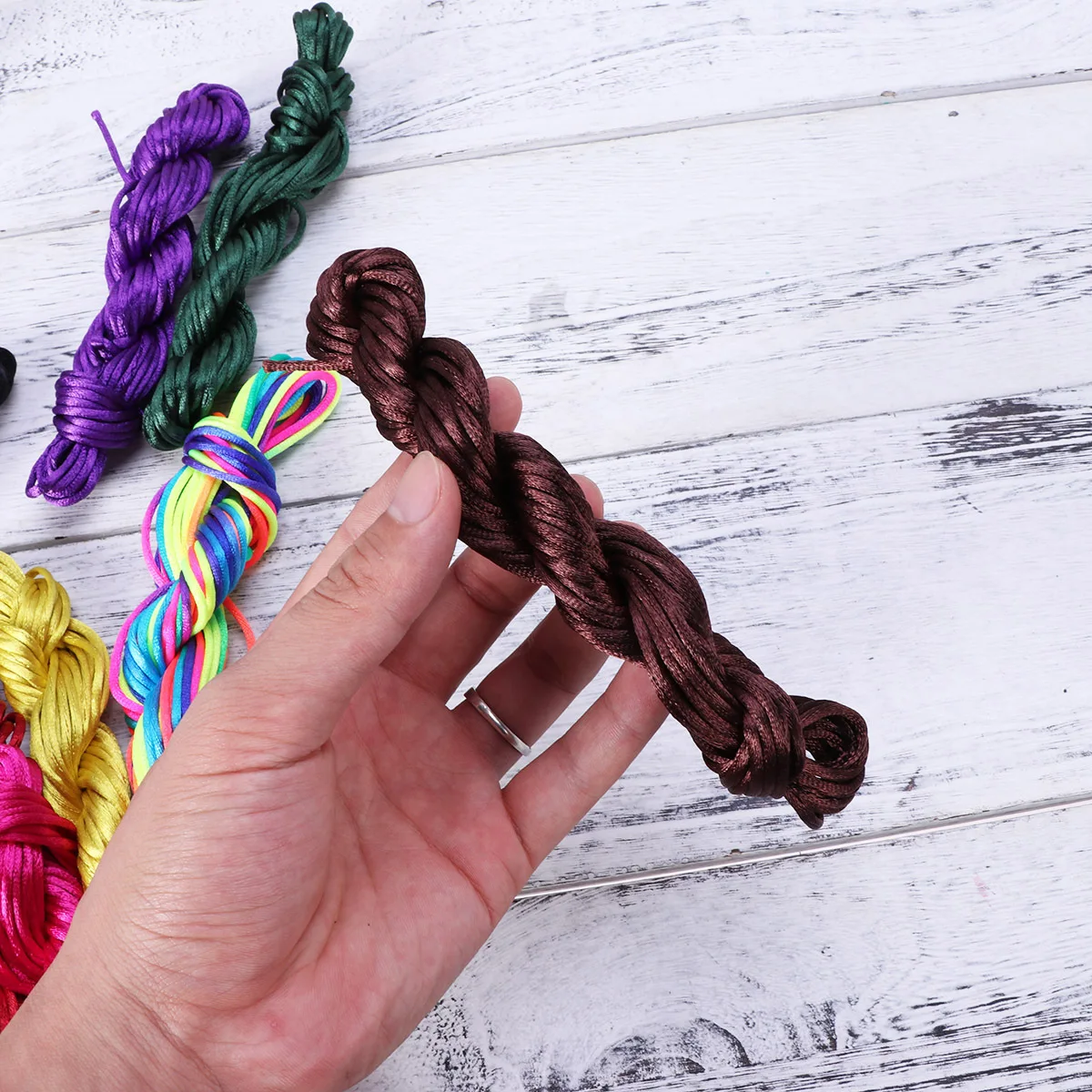 12 لفات سلسلة نايلون ملونة 10 متر 2.5 مللي متر لتقوم بها بنفسك اكسسوارات لسوار العقد كوميهيمو شامبالا الحرفية النايلون الحبل