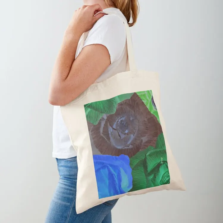 

Goluban floWER 01 bouquet invert 60s retro irony _ handmade paper flowers _ Edita Goluban _ Croatia Tote Bag custom tote bag