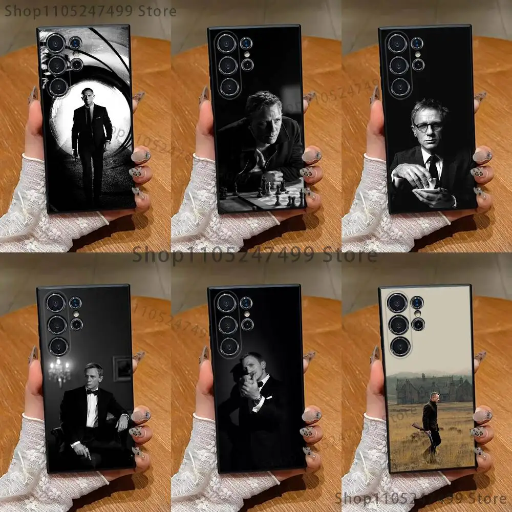 

D-Daniel Craig Actor Phone Case For Samsung S25,S24,S21,S22,S23,S30,Ultra,S20,Plus,Fe,Lite,Note,10 Black Soft Shell