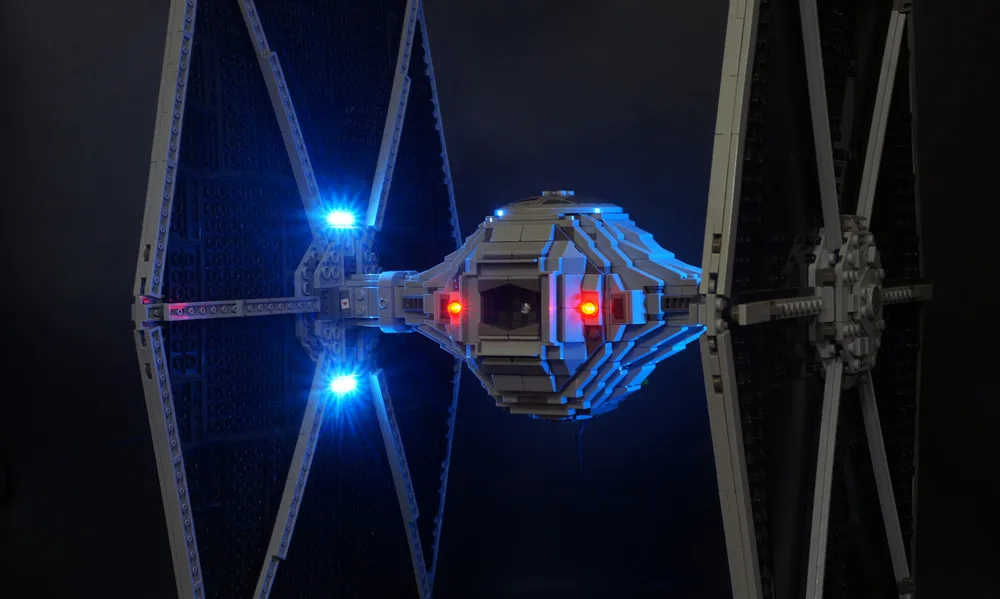 

Комплект светодиодных фонарей для конструктора LEGO TIE Fighter 75095