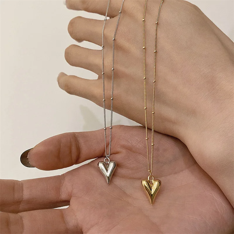 Vintage Stainless Steel Gold Color Heart Pendant Necklace for Women New Trend Girls Clavicle Chain Jewelry Gifts Wholesale