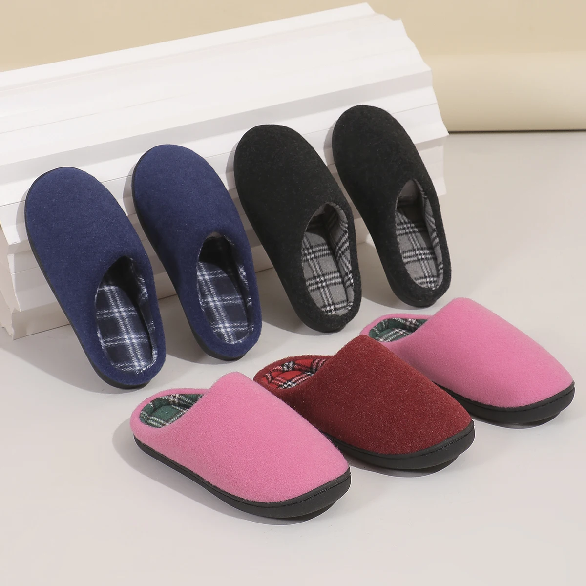 Chinelos de casa confortáveis com sola macia feminina leve antiderrapante plana slides mulher inverno quente interior quarto chinelos de algodão