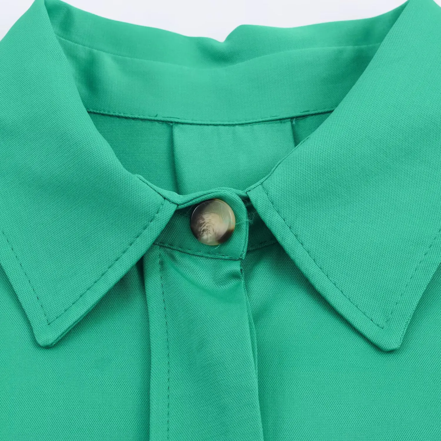 Camicia da donna con tasca al tatto in seta di nuovo arrivo primavera/autunno Camicia casual oversize elegante Top streetwear rilassato