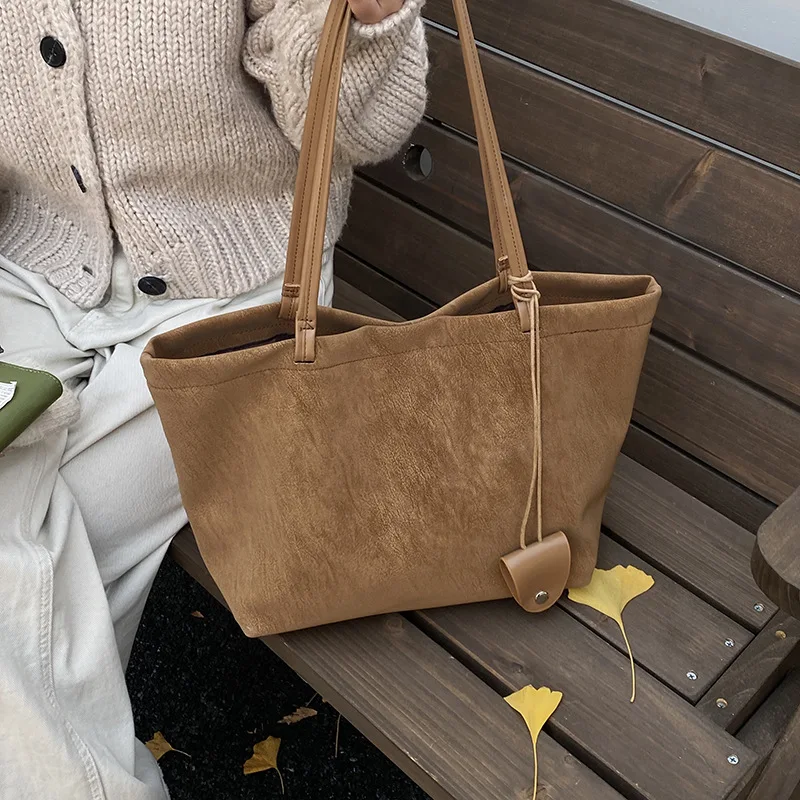 

Casual Retro Large Capacity Tote Bags for Woman Shoulder Bag Fashionable Suede Shopping Bags Class Bag for Girl Designer Bags