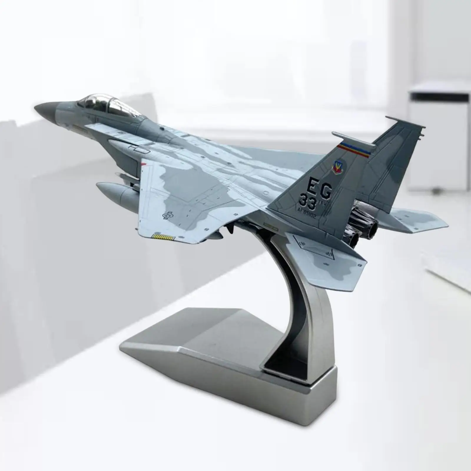 1: 100 Skala Paduan US F-15C Strike Pesawat Tempur Model Miniatur Pesawat Kokoh Diecast Logam Model Pesawat Mainan untuk Koleksi