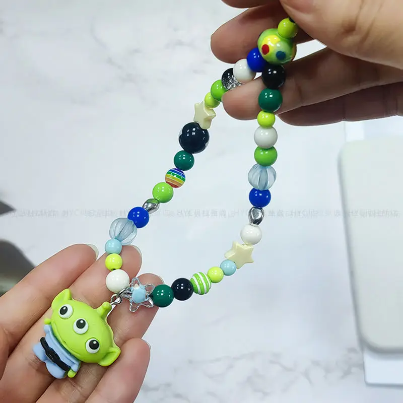 Bonito disney toy story série alienígena novo padrão criativo dos desenhos animados corrente do telefone móvel moda pingente decorativo para homem e mulher