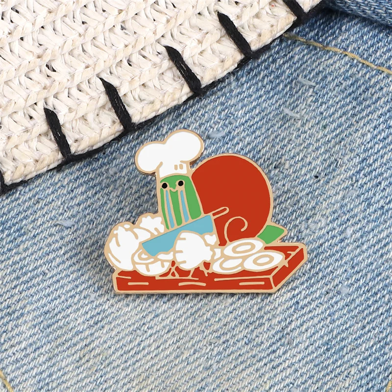 Snails Chef Enamel Pin Creative Animal Cooking Chopping Onion Brooches for Women Kids Funny Jewelry Bag Clothes Lapel Pins Badge