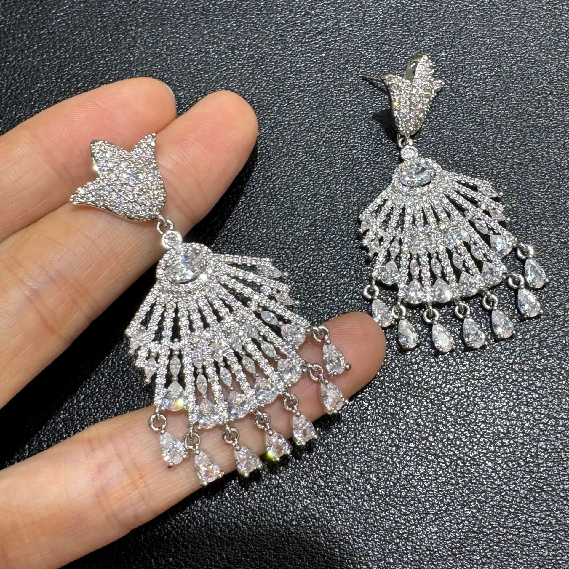 

cubic zirconia earrings for women luxury jewelry gold silver color shiny dangling earrings dinner party anniversary gift