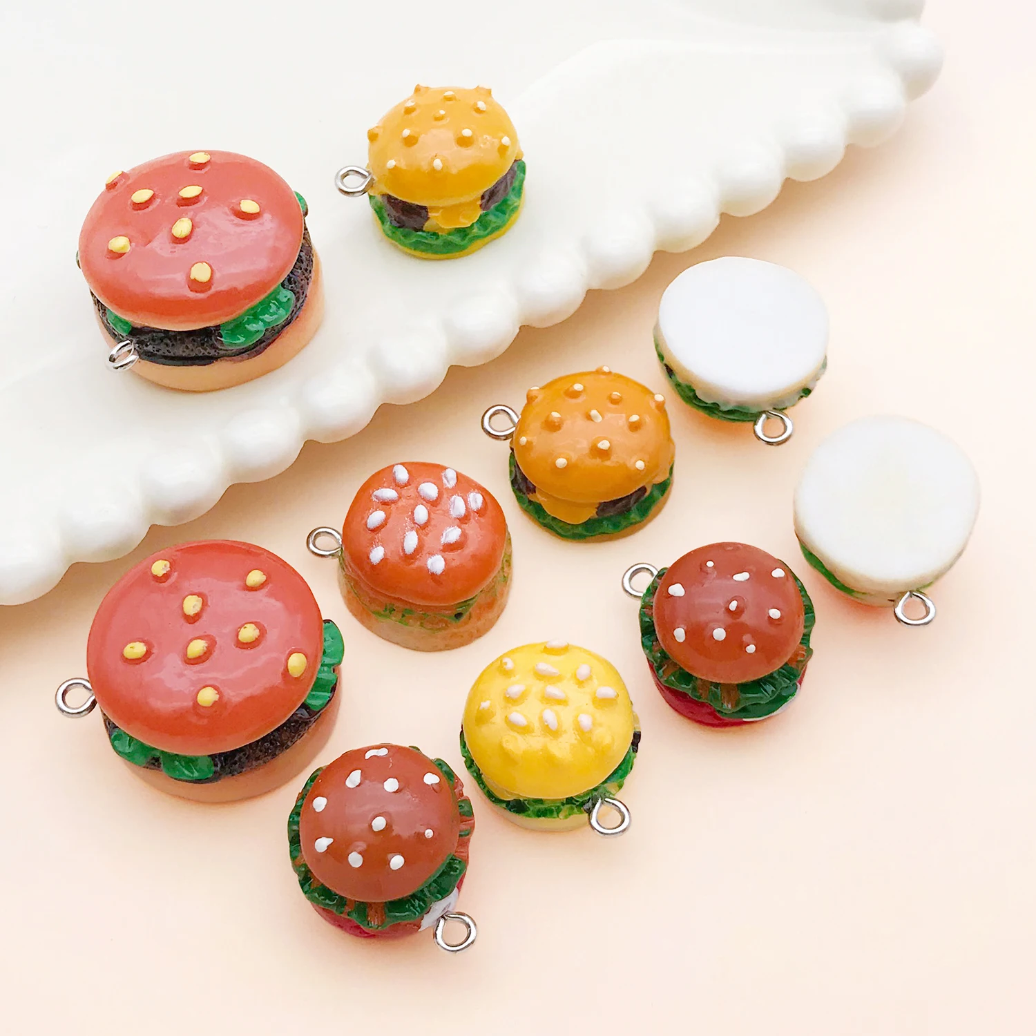 10pcs Cute Mini Resin Hamburger Sandwich Charms Pendants Patch For DIY Necklace Earrings Key Chains Fashion Jewelry Making