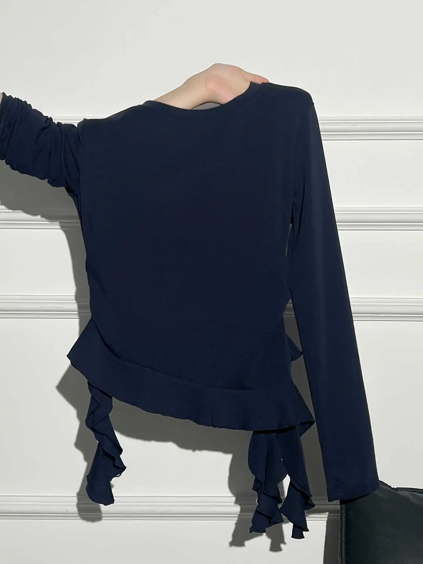 Lotus Leaf Edge Irregular Pleated Curve Design Long Sleeved T-shirt Women Spring 2026 Slimming Effect Bottom Layer Versatile Top