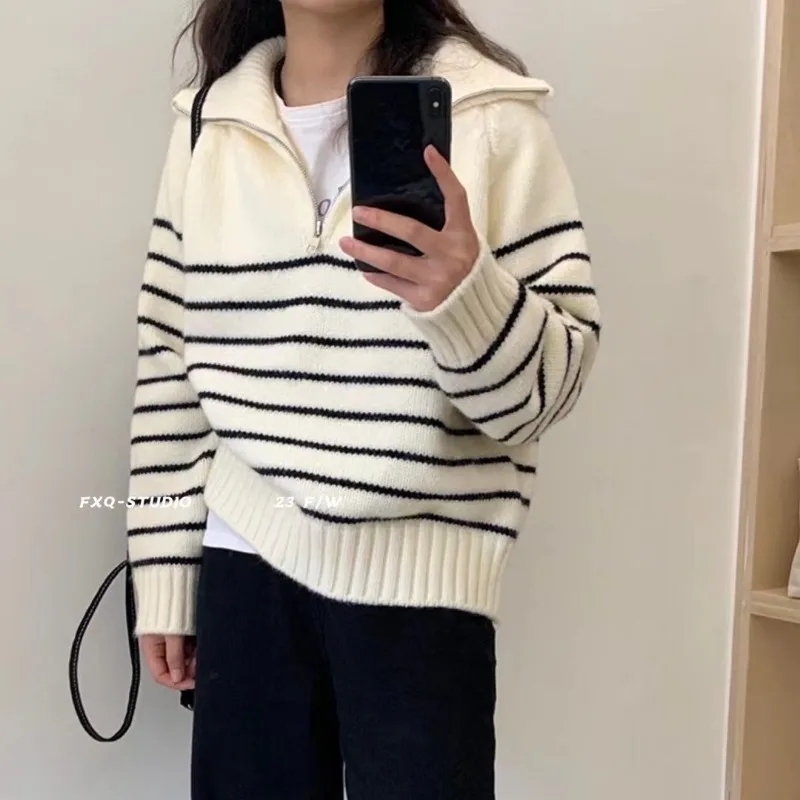 

Autumn/Winter New Korean Striped Knitted Pullover Women's Casual Loose Short Sweater Fashion Half Zipper Long Sleeve Knitwear