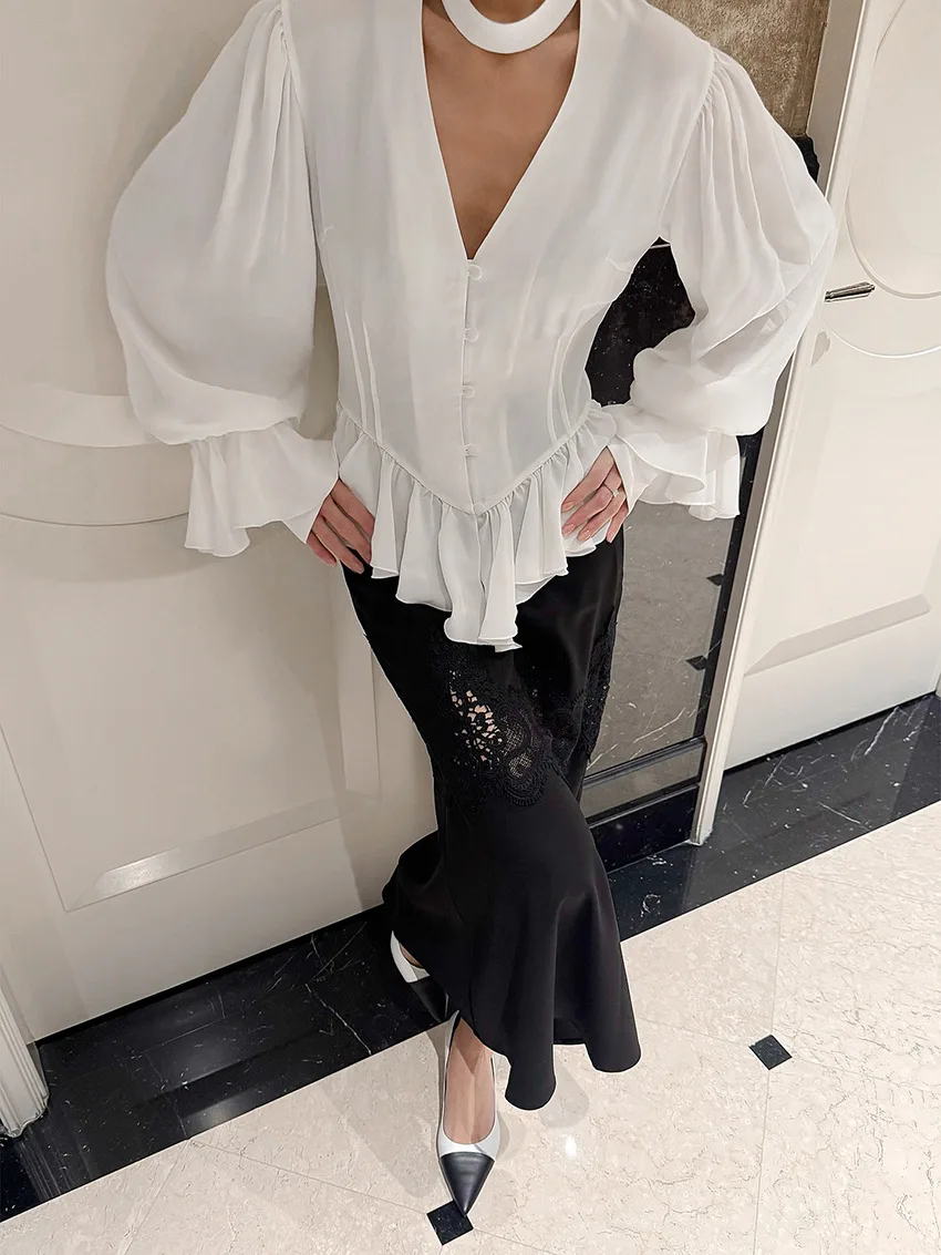 Chemise à manches longues pour femmes, coupe cintrée, nouveau Style Palace, bord de feuille de Lotus, manches lanternes, col en v, printemps et automne