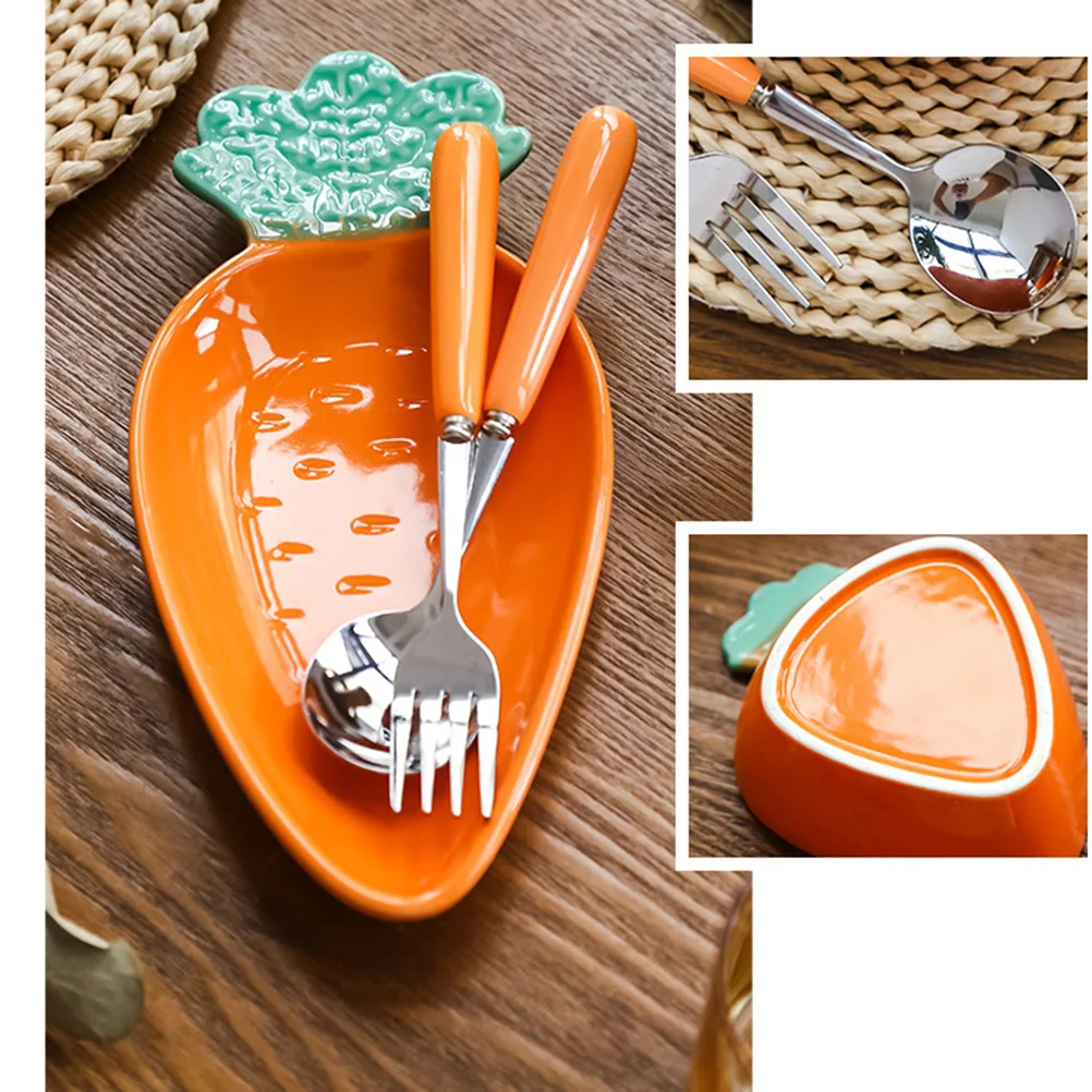

Carrot Shaped Ceramic Bowl Creative Design Salad Fruit Food Storage Bowl for Home Restaurant Food Serving Carrot Tray for Home