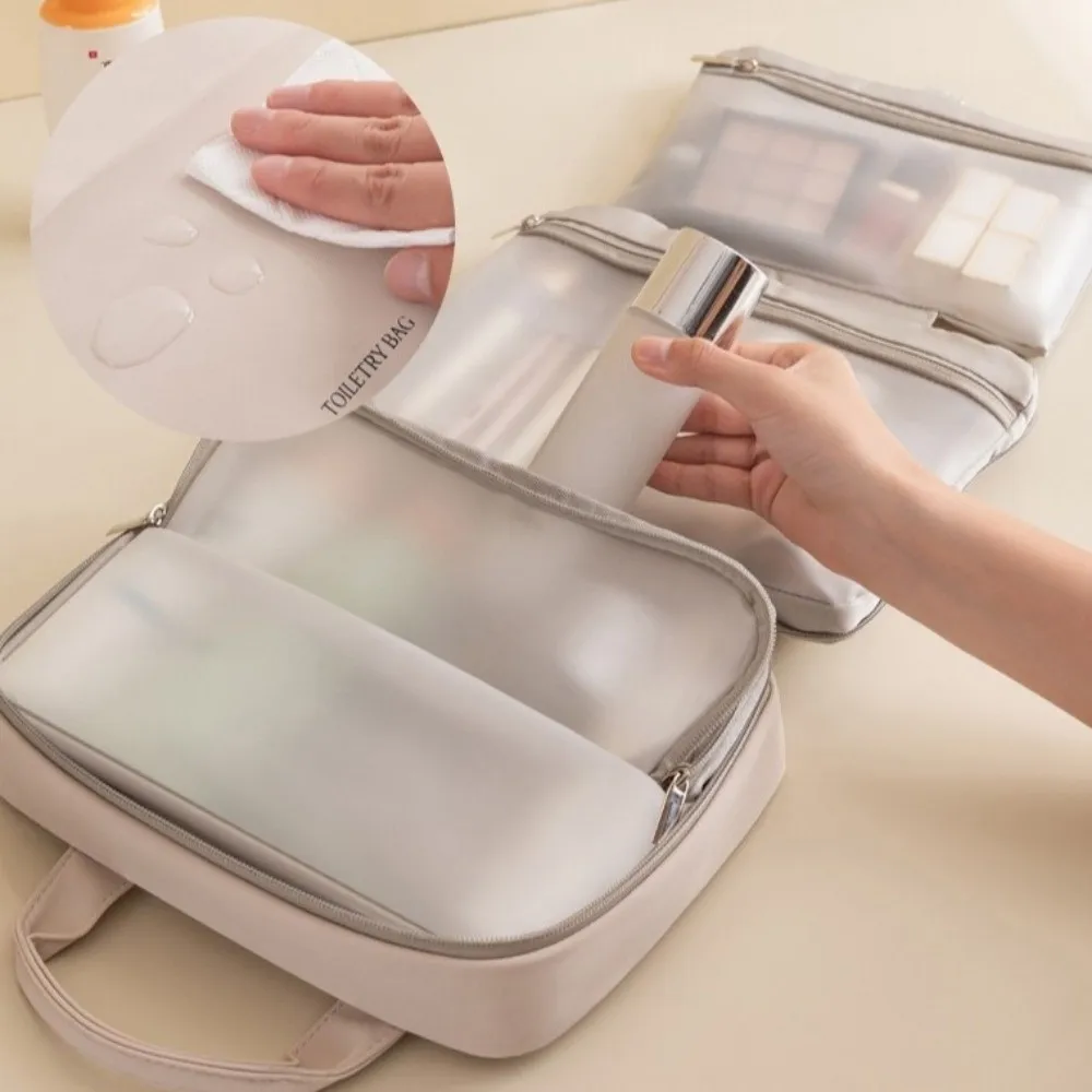 Bolsa de maquiagem feminina de grande capacidade, design de luxo, recurso pendurado, organizador de produtos de higiene pessoal, economia de espaço, separado, seco e molhado