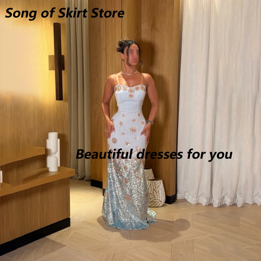 Customized White Jersey Rhinestone Sequin Mother Of The Bride Gown Spaghetti Strap Sweetheart 3D Floral Wedding Guest Maxi Dress