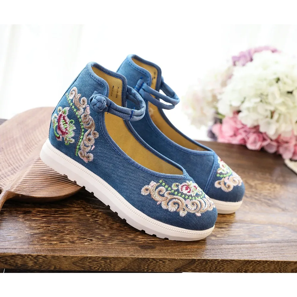 

Обувь для женщин с вышивкой в этническом стиле, традиционная старая пекинская уличная одежда для танцев, винтажный Cheongsam в китайском стиле Hanfu Qi Pao