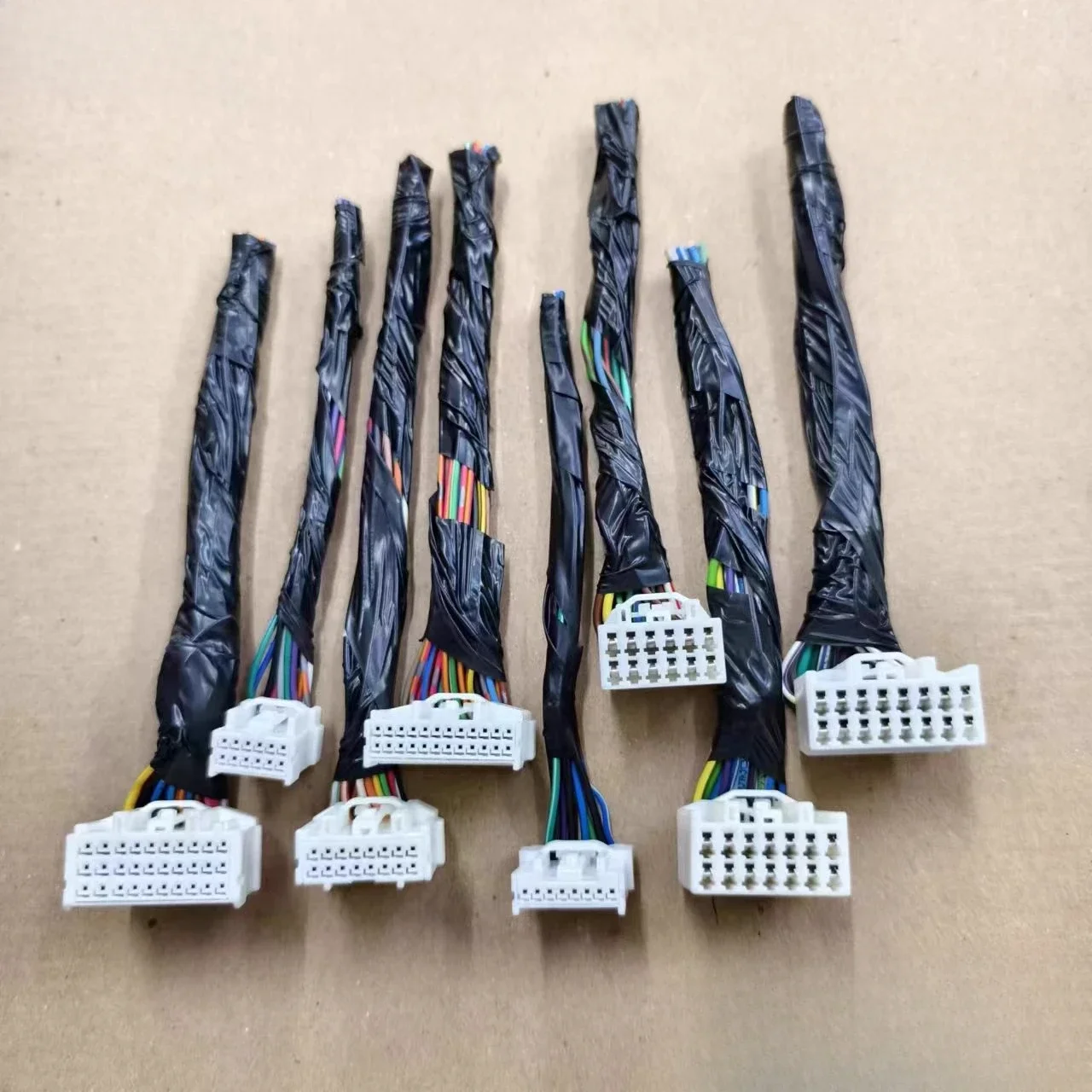 1 unidad para Mazda6 BESTUNE B70 ROEWE 750 módulo de puerta de enlace enchufe módulo BCM enchufe de elevación de vidrio