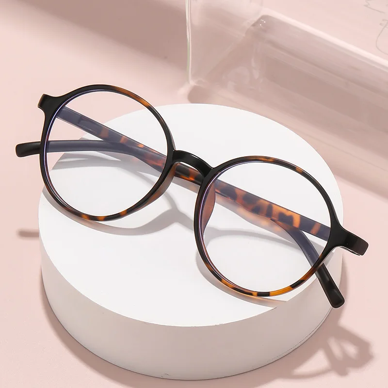 Round Frame Simple Style Decorative Glasses for Women, Reading Glasses for Middle-Aged and Elderly People