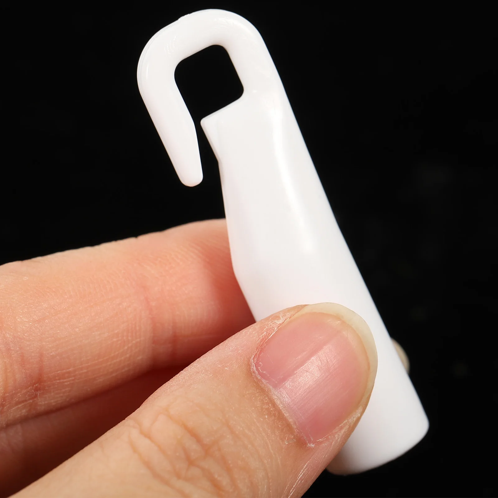

2 Pcs Curtain Hooks Blinds Silver Hangers POM Repair Replacement Parts Easy Match Most Blinds Plastic Wand Tilt