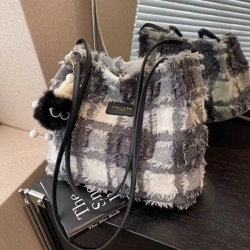 bolsa-de-ombro-fena-versatil-e-estilosa-nova-colecao-outono-inverno-bolsa-casual-tote-bolsa-buet-para-aulas-e-desloc