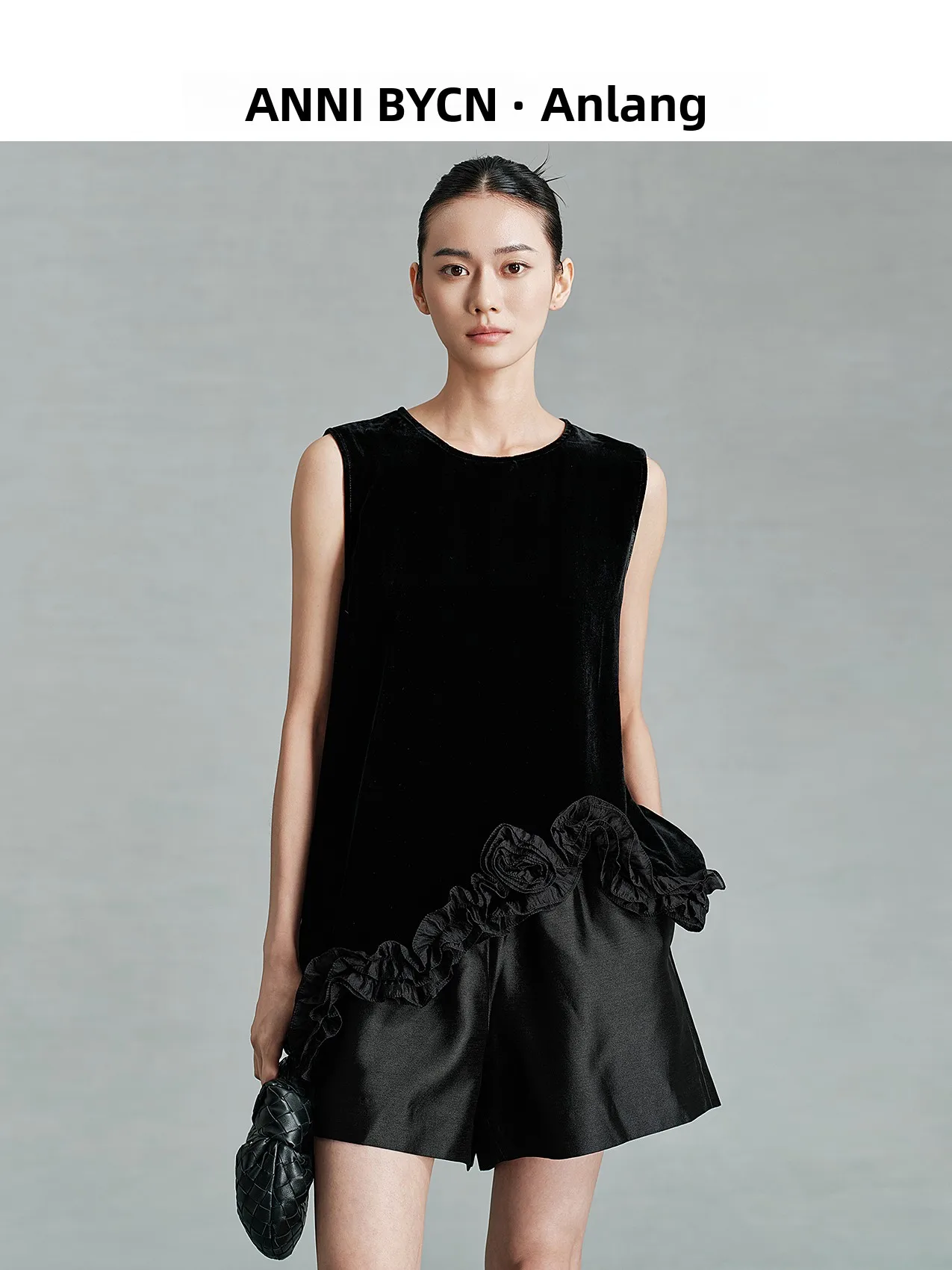 Annibycn New Chinese Style Silk Velvet Vest Women Summer Outwear Elegant Drapey Sleeveless Top round Neck H-Shape Backless