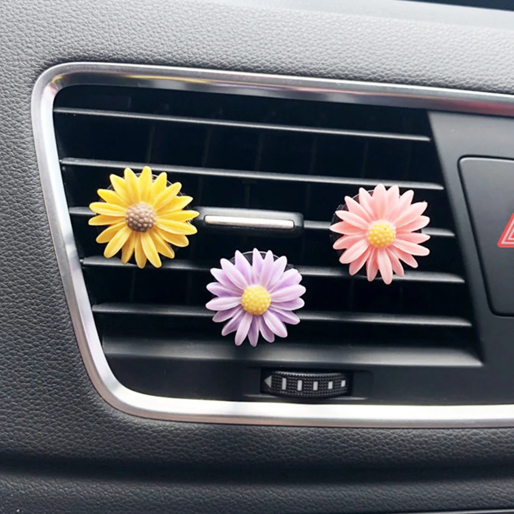 

4Pcs Daisy Car Aromatherapy Diffuser Resin Perfume Clip Auto Interior Ornament Auto Decoration for Car Freshening