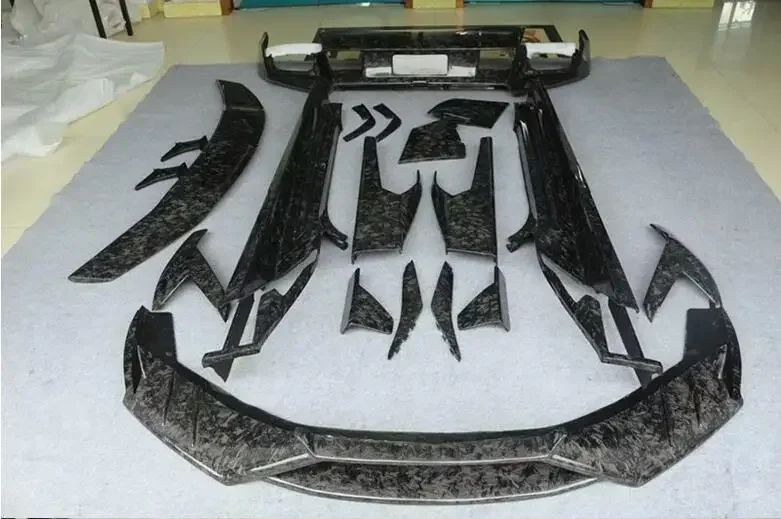 لامبورغيني هوراكان LP580 LP610 ألياف الكربون الحقيقية سيارة المصد الأمامي الشفاه الخلفي الناشر جذع المفسد الجانب التنانير طقم الجسم