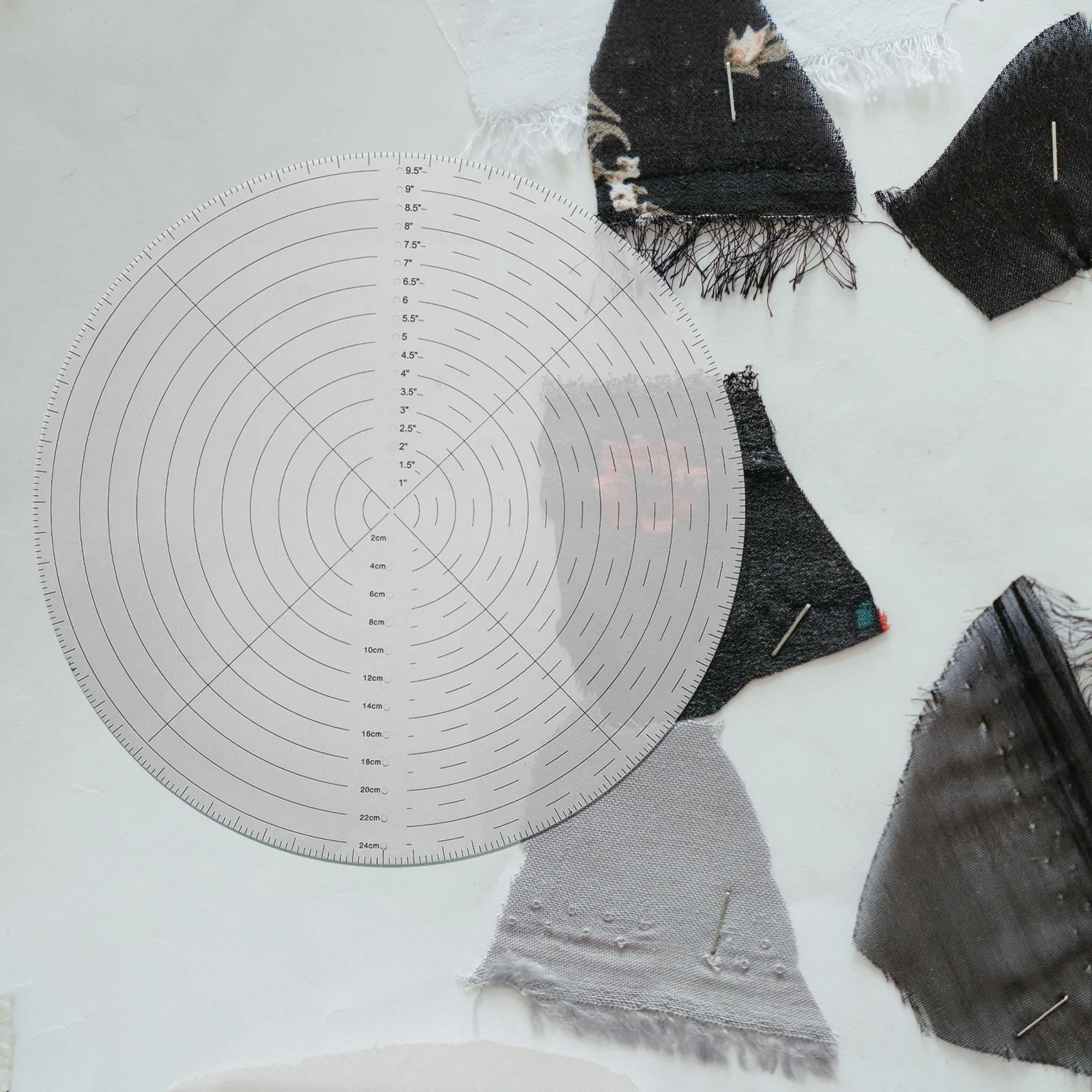 

Акриловая пластиковая линейка для квилтинга, центрирующая линейка 10 дюймов, прозрачная, для шитья и пэчворка, шаблон для точных измерений