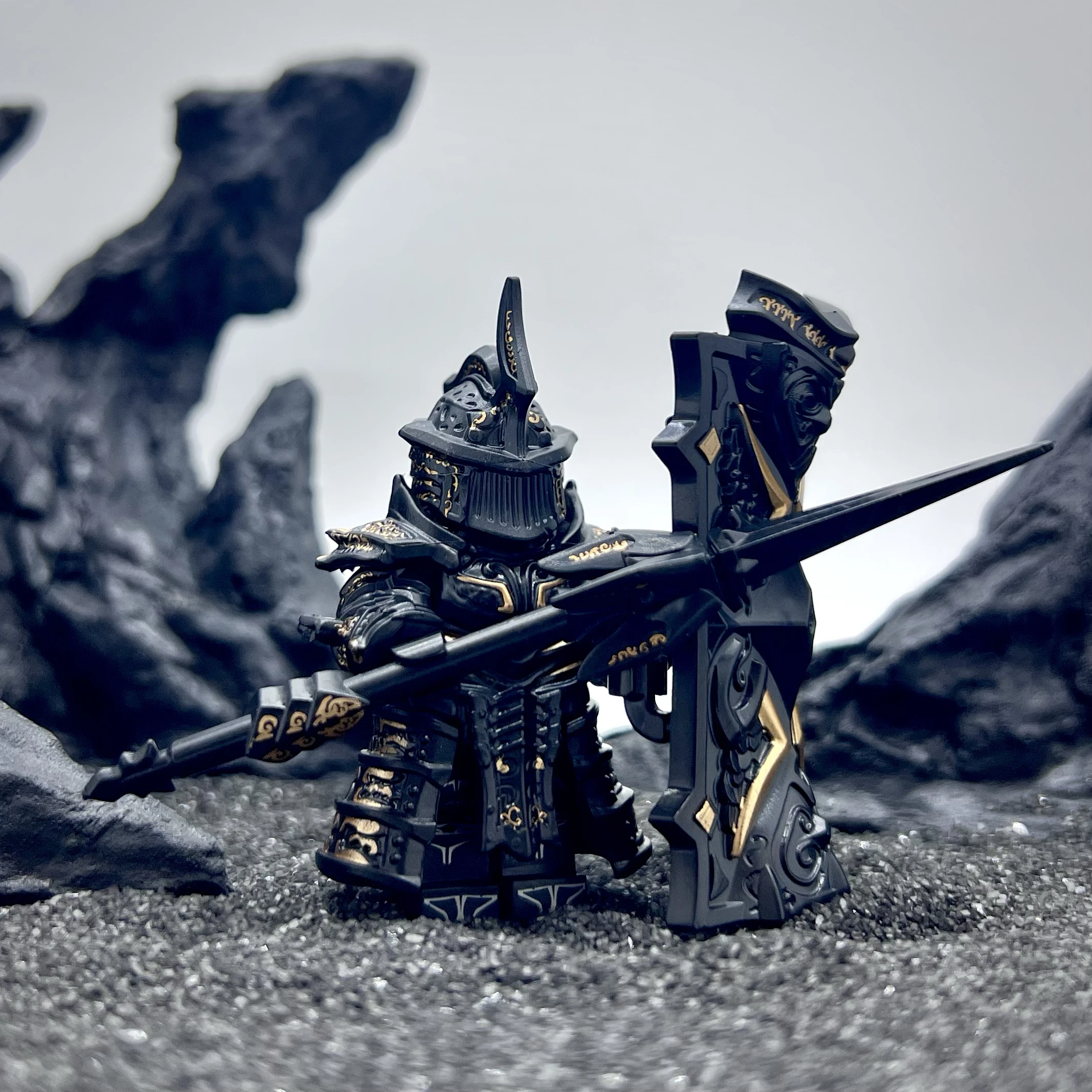 شيطان الروح برج الفرسان الجندي القرون الوسطى الحرس درع درع اليدوية اللبنات الطرف الثالث تجميعها الحرفية حلية #2