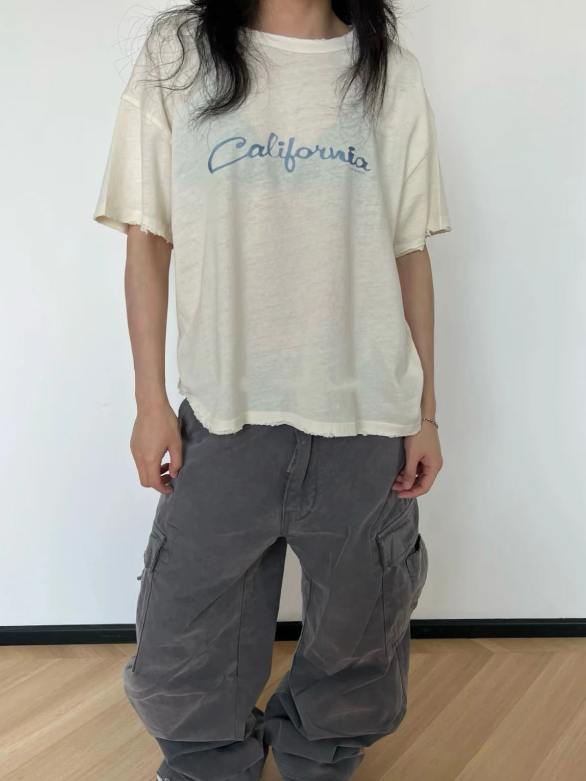 

ERL 24FW California Logo Print ort Sve T-irt ex Boxy Fit Yellow ey Waed out Breathable Cotton Casual Tee
