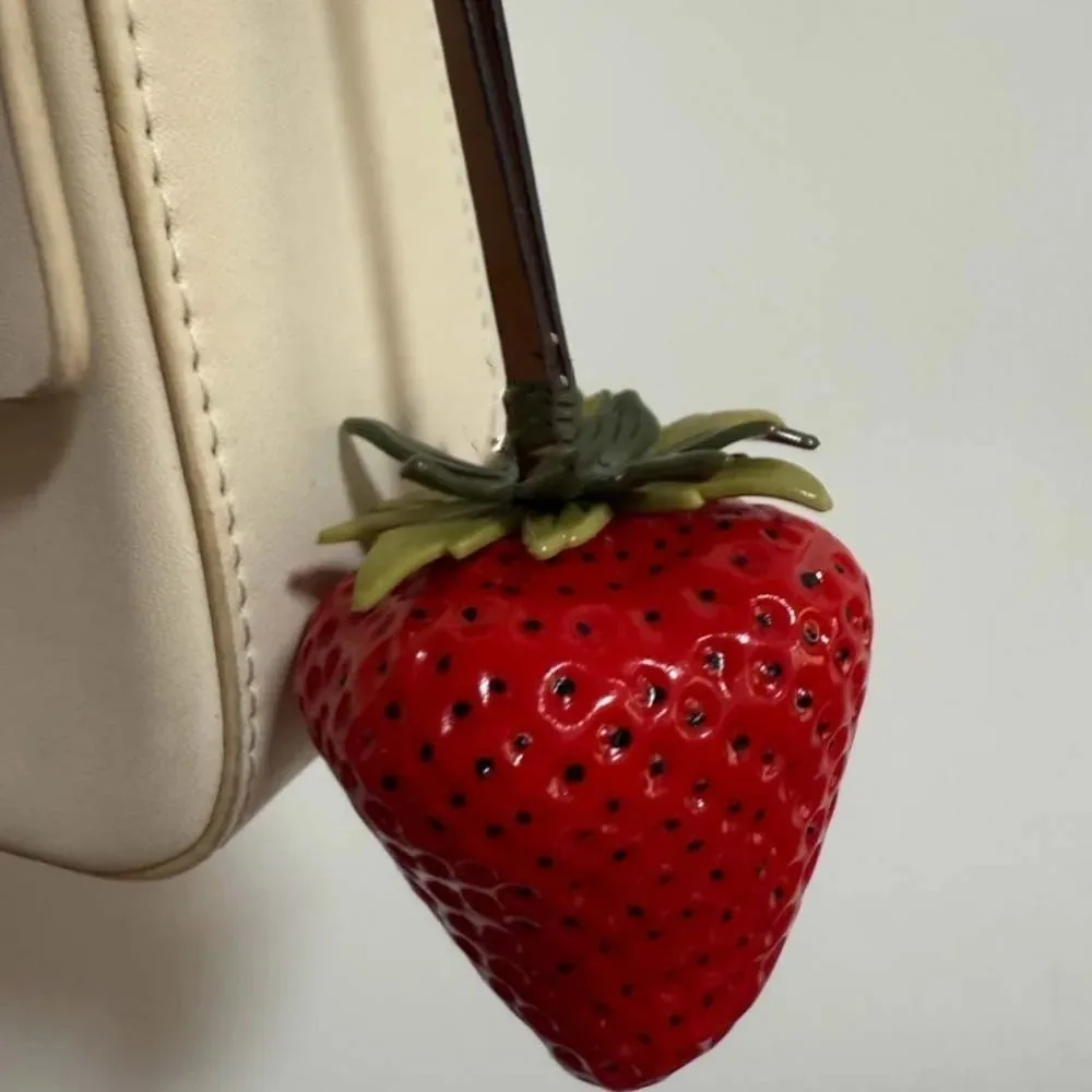 Elegant Waterproof Strawberry Key Ring Resin 3D Design Keychain Handmade Bag Charm Girls Accessories