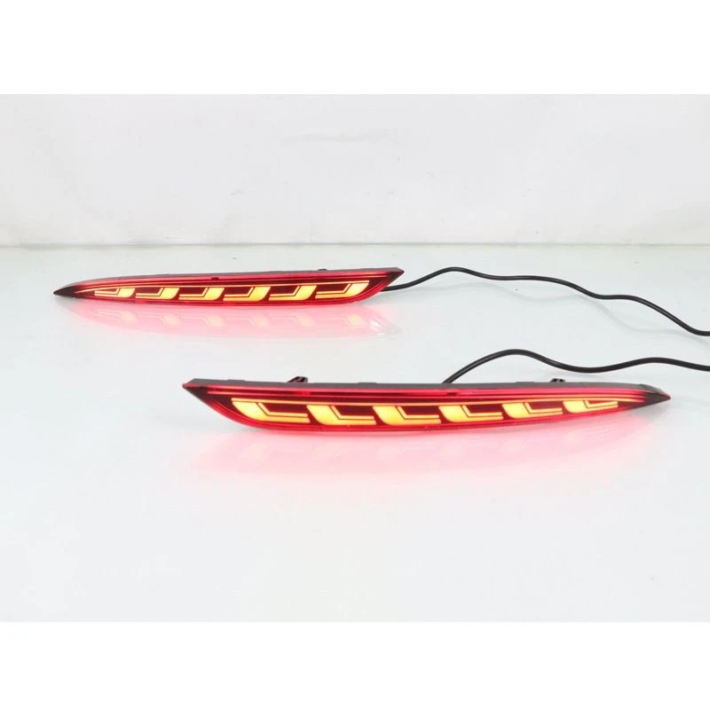 

Suitable for Tesla MODEL 3 special rear bar light rear fog light modification driving brake steering streamer