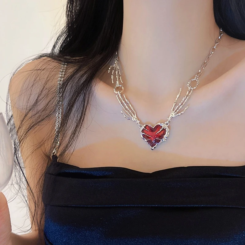 Gotische Totenkopf-Klauen-Herz-Halskette für Frauen, trendiger roter Kristall, Dornenliebe, übertrieben, dunkle Halsreifen, Accessoires, Modeschmuck – Detail 8