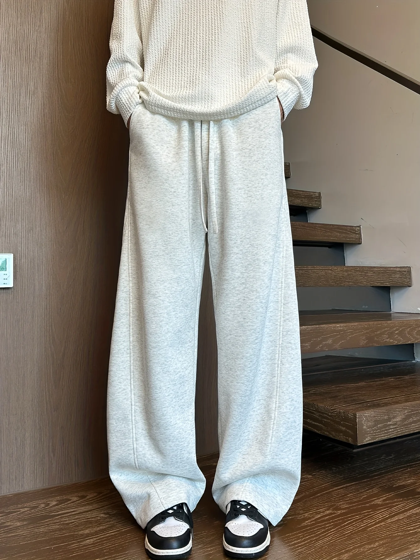 

Men's Casual Athletic Wide-Leg Pants Light Gray cotton Comfortable Loose Fit with Drawstring Waist & Pockets All-season trousers