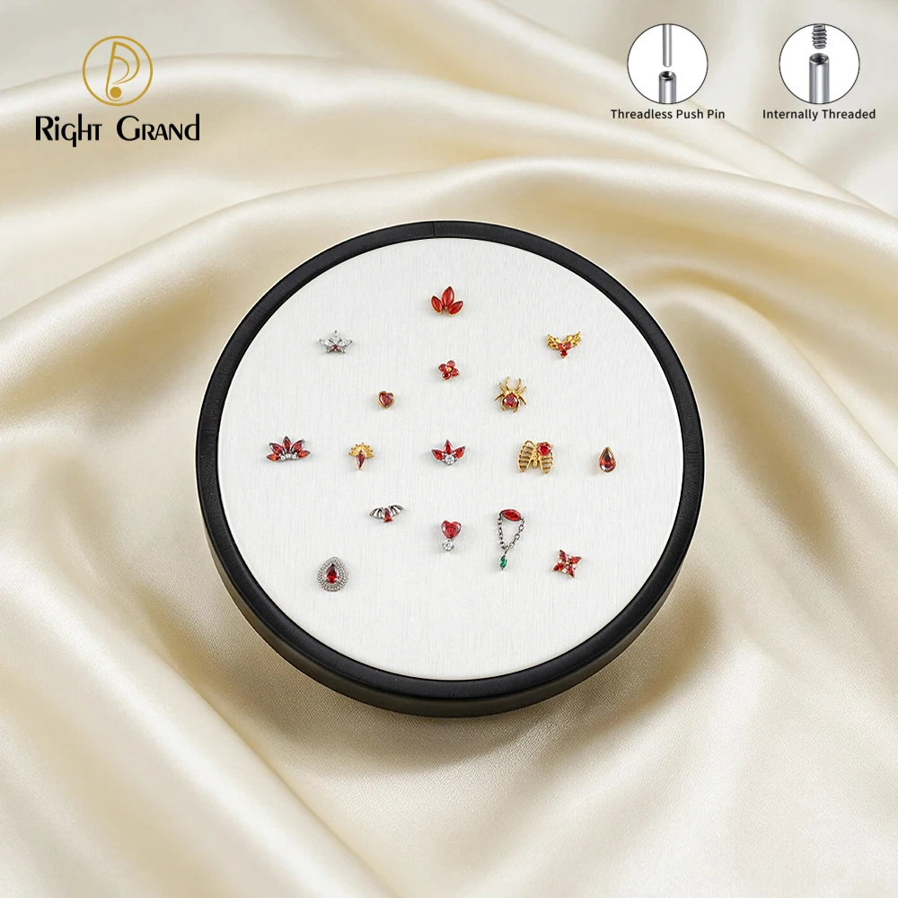 Right Grand High Quality Black Fiberboard Leather Display Stand for 14G 16G Threaded and Threadless Piercing Body Jewelry