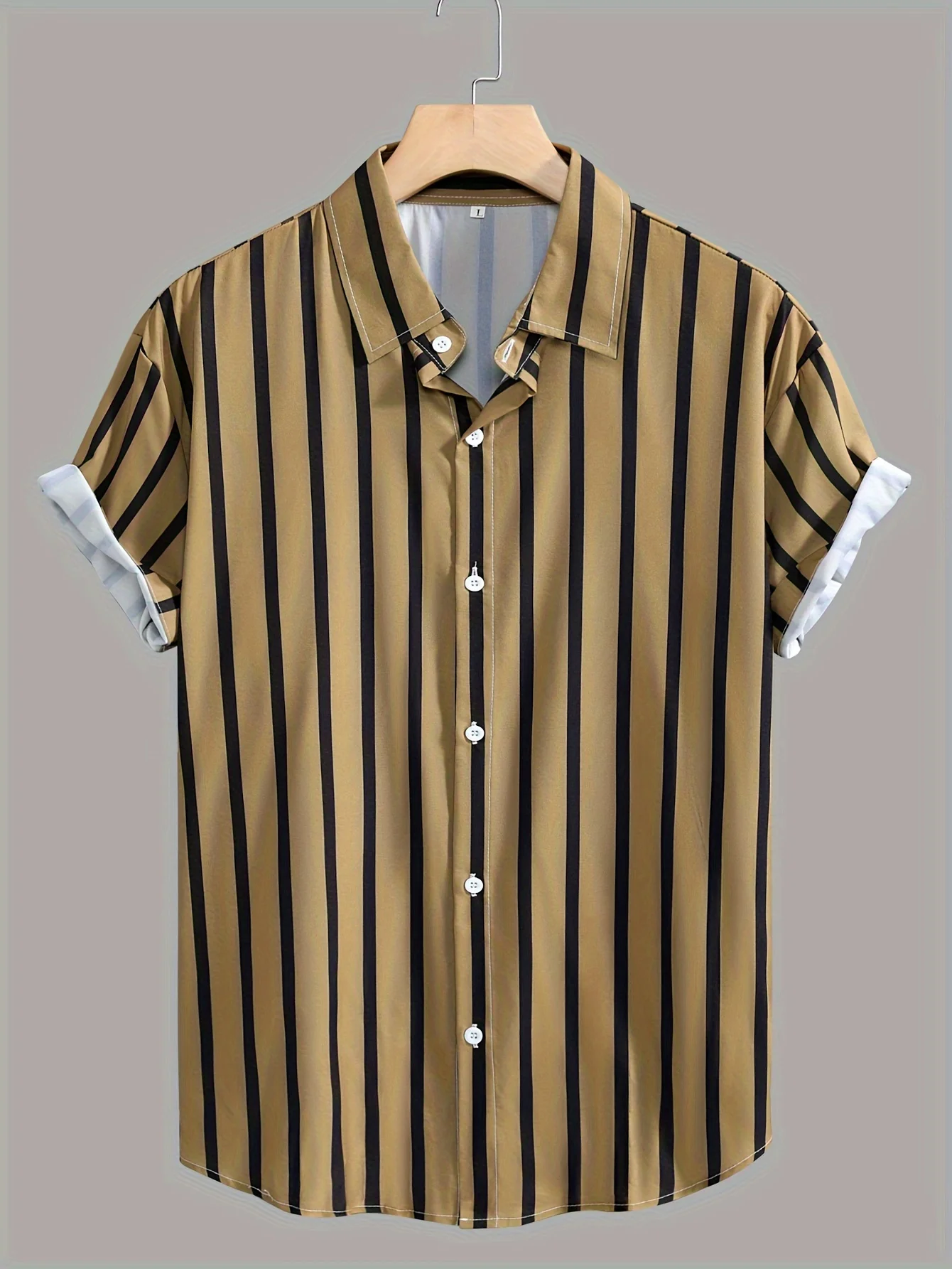 Holiday style striped men's short sleeve lapel shirt for summer outdoors