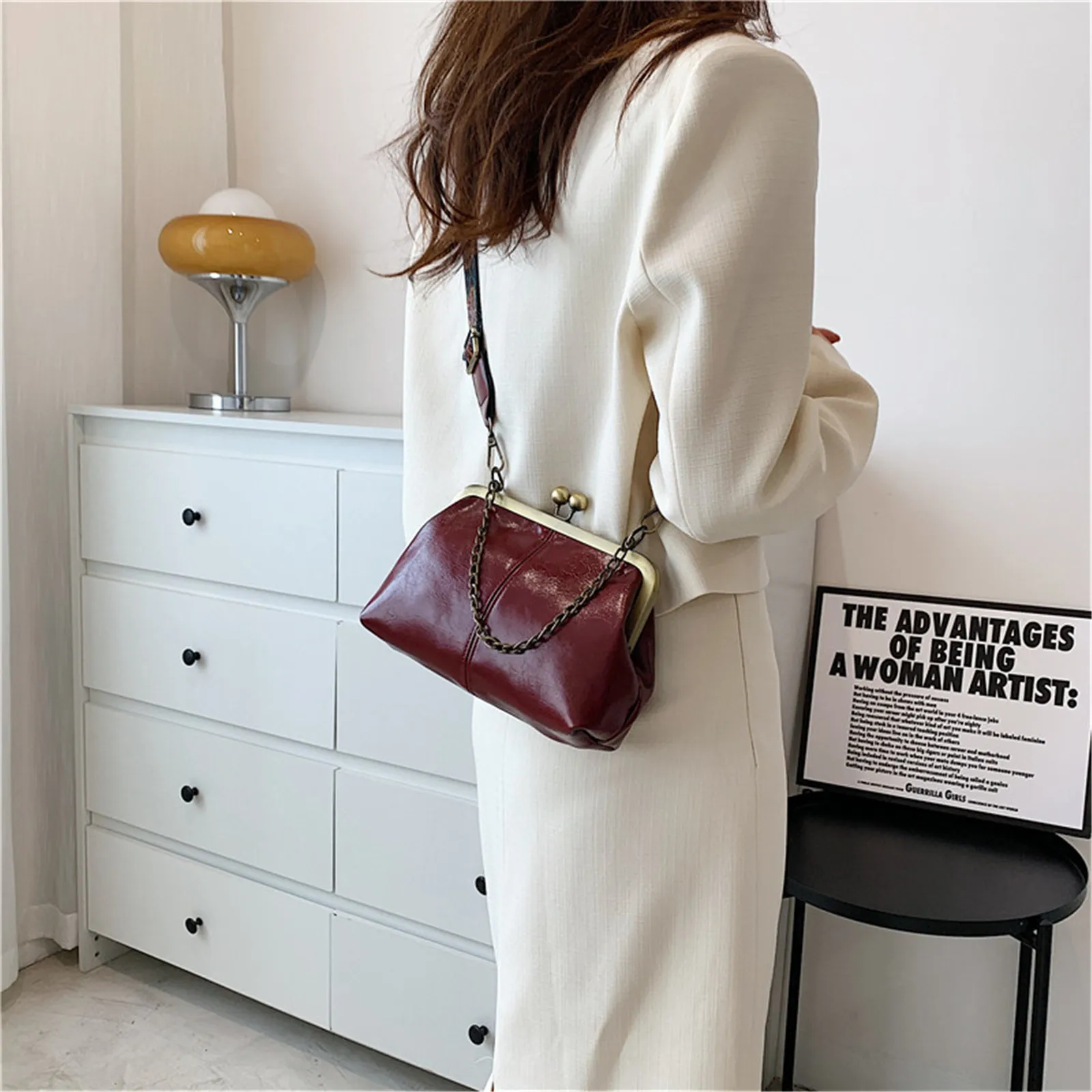 Fashion Shoulder Bag Women PU Leather Crossbody Bag Retro Clip Purse