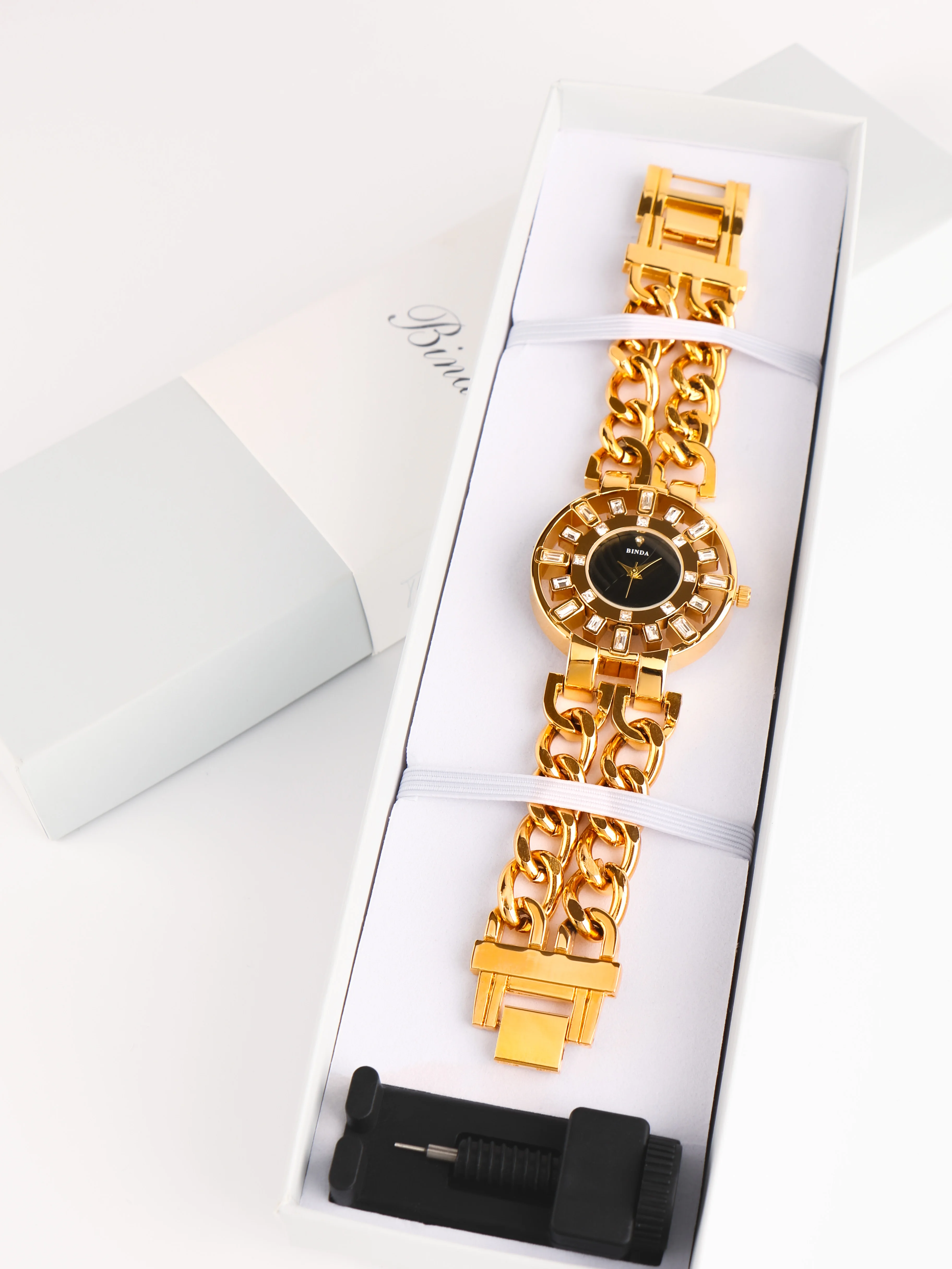 【Binda】قطعة واحدة من سوار كوارتز نسائي - حزام سلسلة ذهبية، مينا كريستال منقوش ثلاثي الأبعاد، ساعة عصرية فاخرة مع صندوق هدايا