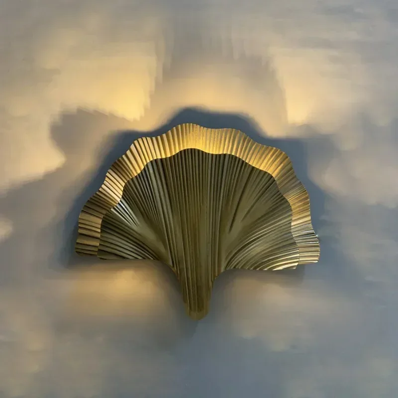 Wall lamp simple American light luxury ginkgo biloba retro simple European living room background