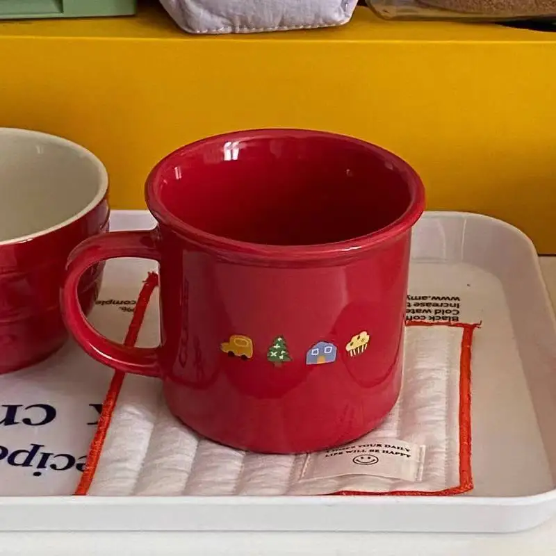 Fashion Ins Christmas Tree Graffiti Ceramic Mug Christmas Red New Year Gift Milk Coffee Cups Kawaii Tea Cup Kitchen Accessories