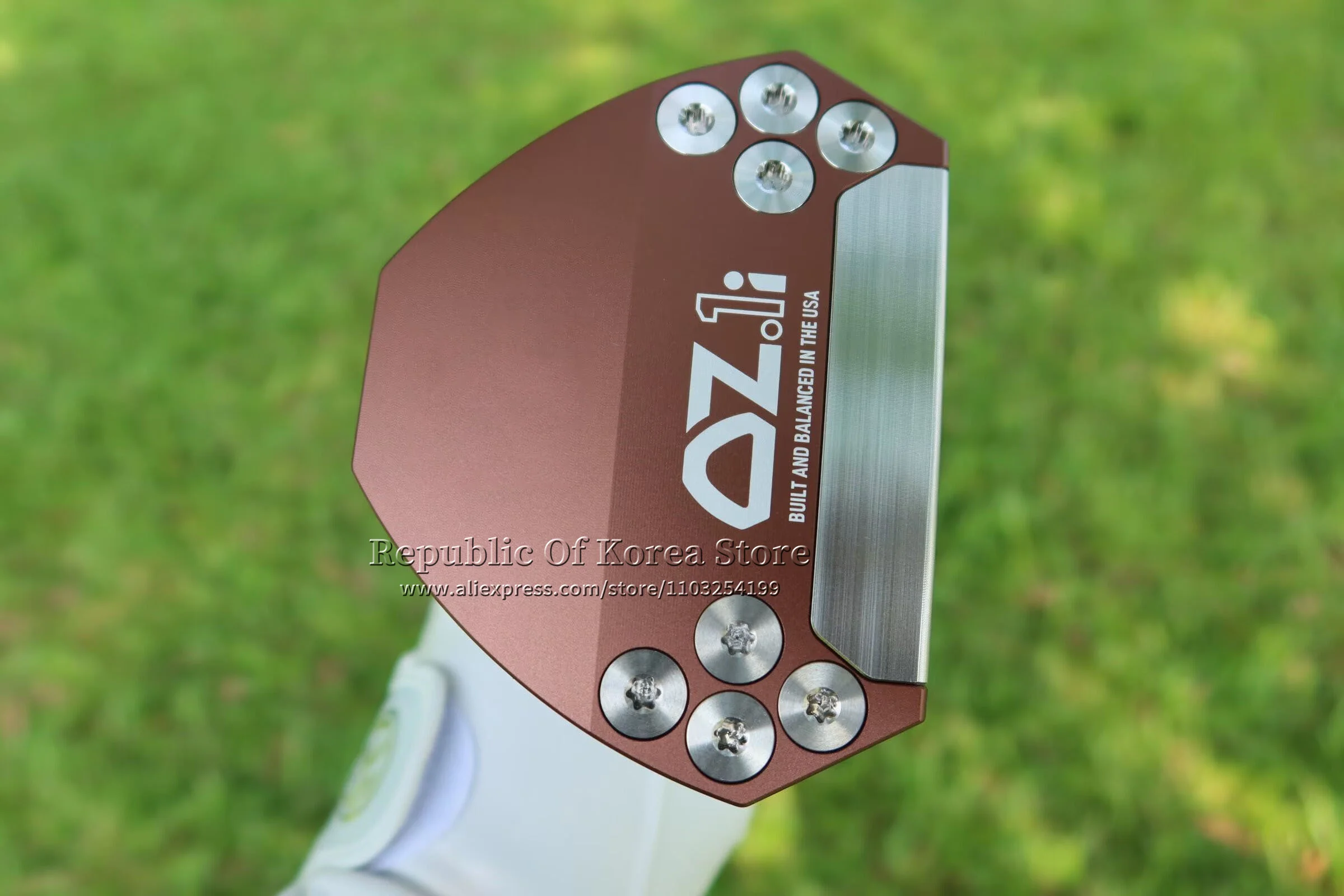 

Коричневая клюшка для гольфа OZ1i с низким балансом Accra/Стальной вал 33 "34" 35 "черный пресс-пистолет 2-градусная обхват с крышкой головки