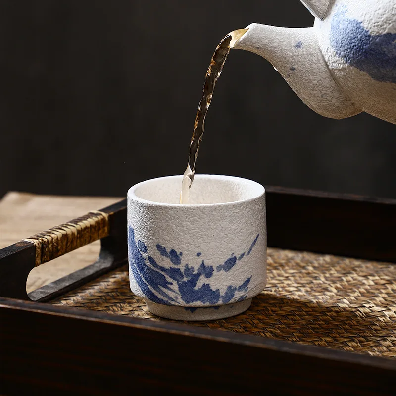 

Японские керамические чашки, коммерческая посуда для приготовления суши, простые и элегантные кофейные чашки.