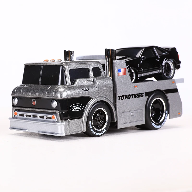 Maisto 1:64 MUSCLE TRANSPORTS 1966 Ford C600 Flatbed/1993 Ford Mustang SVT Cobra Alloy Model Car
