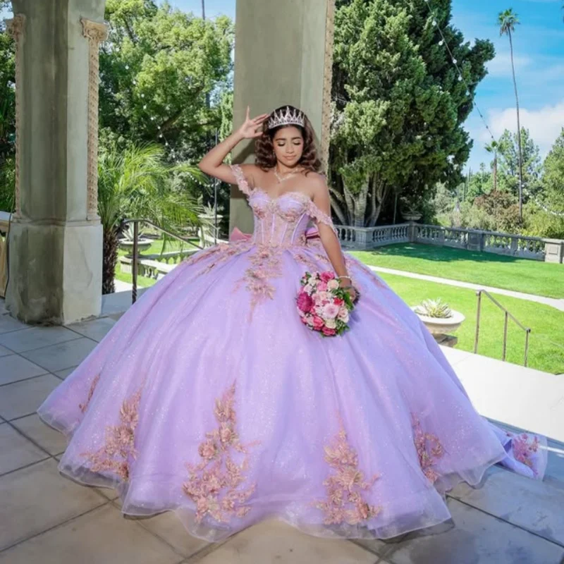 

Shiny lavender Quinceanera Dress Lace crystal glitter 3D flower decal Long tail Bow vestidos de 15 Quinceanera ﻿Customized